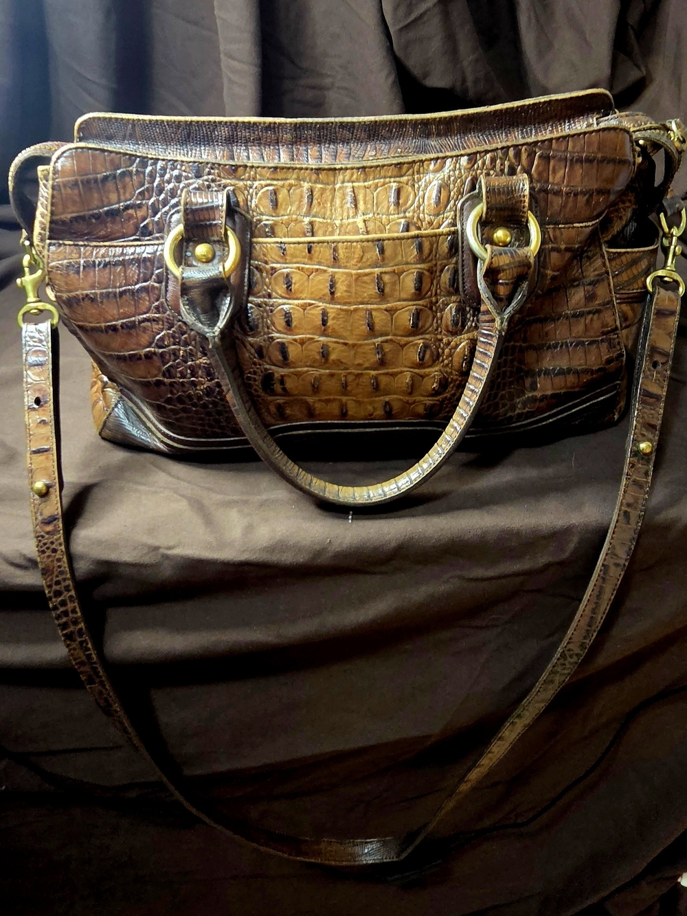 Vintage Brahmin Pecan Melbourne Croc Embossed Leather Satchel Bag